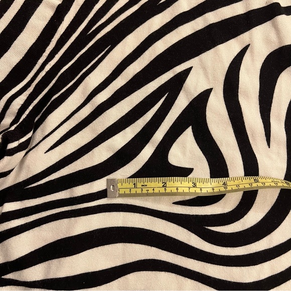 INC Zebra Print Cardigan 3/4 Sleeve Rayon Sweater. Single Button Closure Large. - Picture 8 of 8